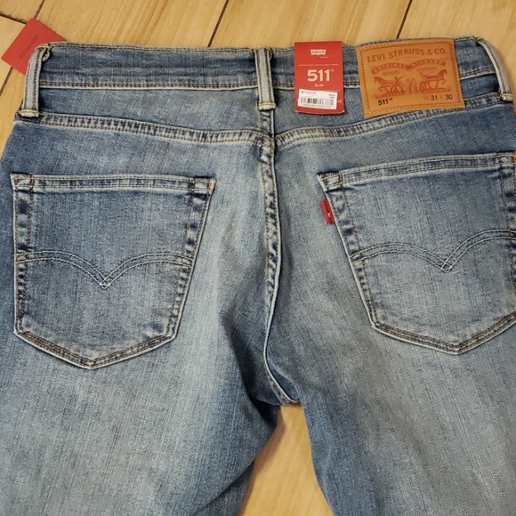 511 Levi's - Picture 2 of 3